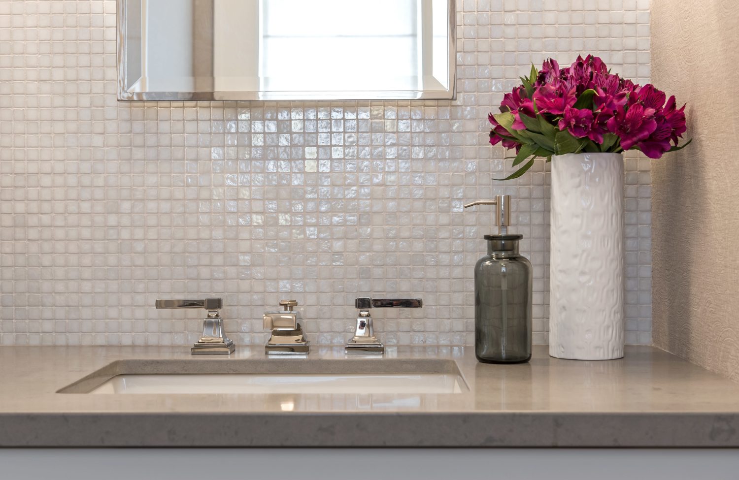 Dwaina Sprague Interior Design - Vancouver Modern Design